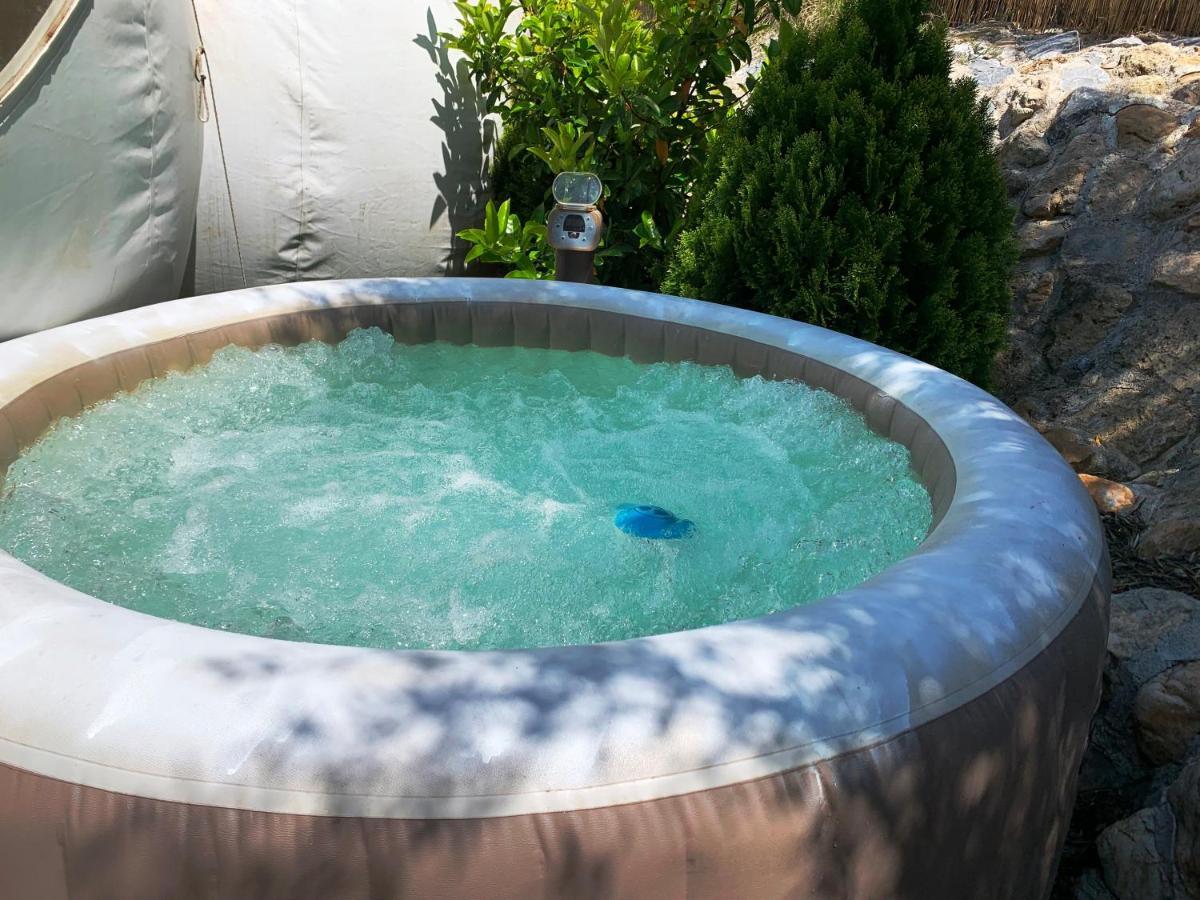 Bubble Tent Hotel Nea Moudania Bagian luar foto