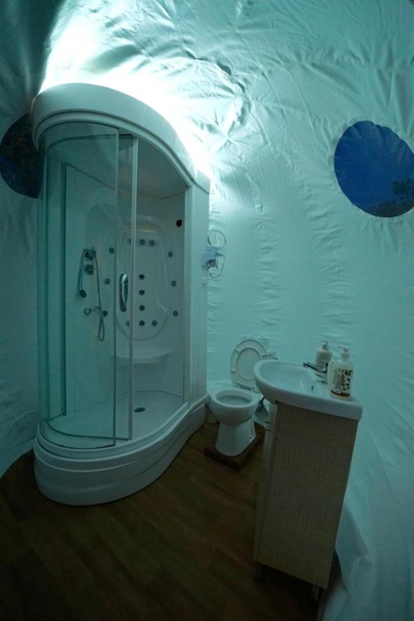 Bubble Tent Hotel Nea Moudania Bagian luar foto